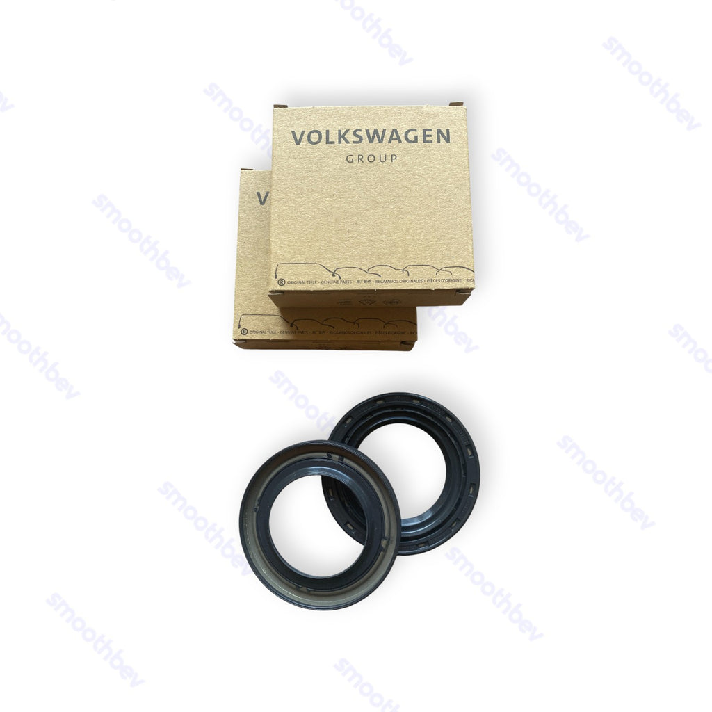 Rear Engine Oil Seals, 2 pcs